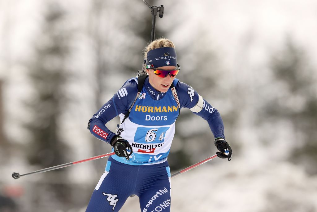 Live da Pokljuka per la Sprint femminile: esordio stagionale per Marte Roeiseland e Federica Sanfilippo