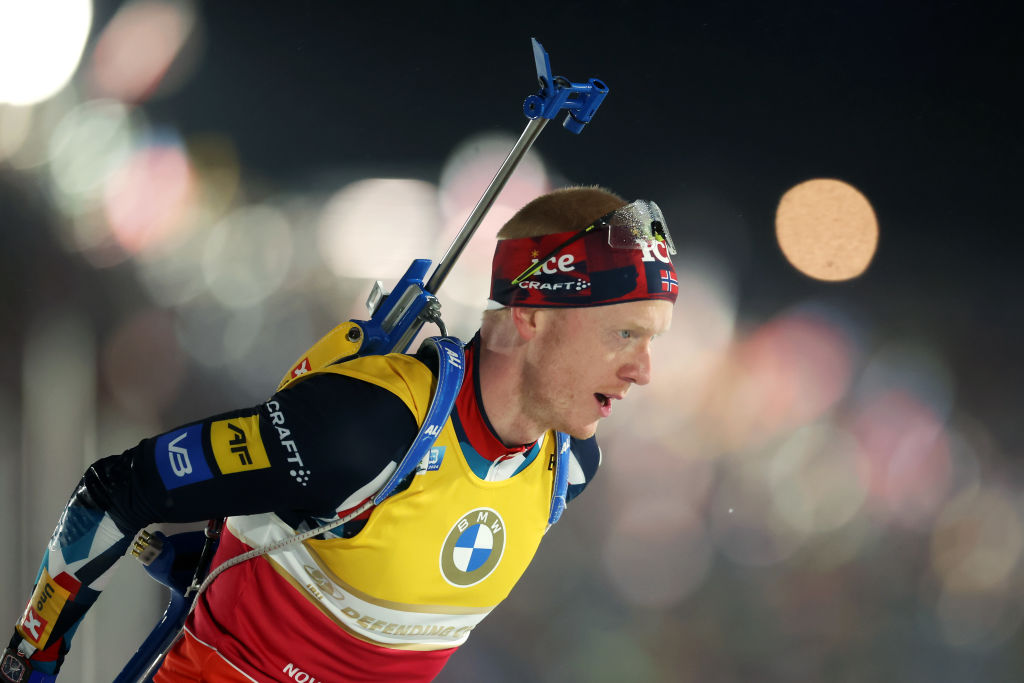 Johannes Boe a caccia del bis iridato, Giacomel e Hofer le punte azzurre: alle 17.20 scatta la 20 km mondiale