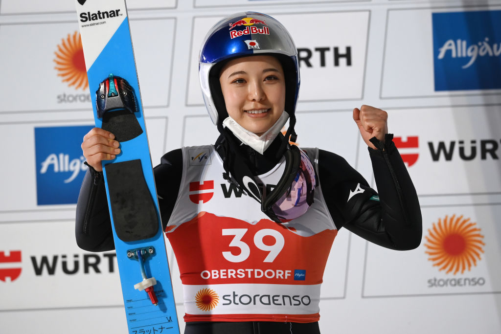 Salto con gli sci: Sara Takanashi torna alla vittoria a Ljubno, Kramer conquista il 'Silvester Tournament'