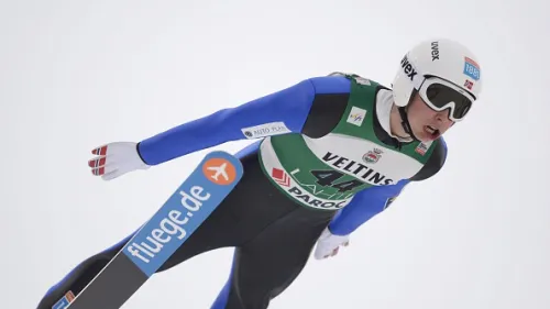 Ennesima vittoria di Jarl Magnus Riiber nel salto a Chaux Neuve