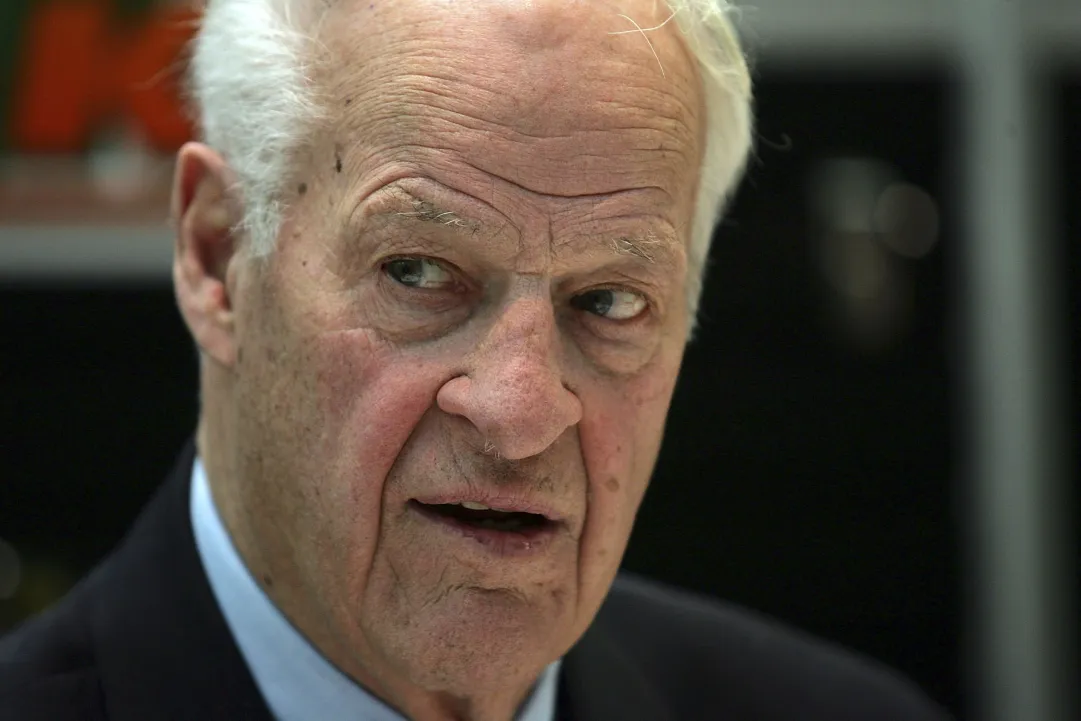 Gordie Howe, un ponte Canada-USA per Mr. Hockey