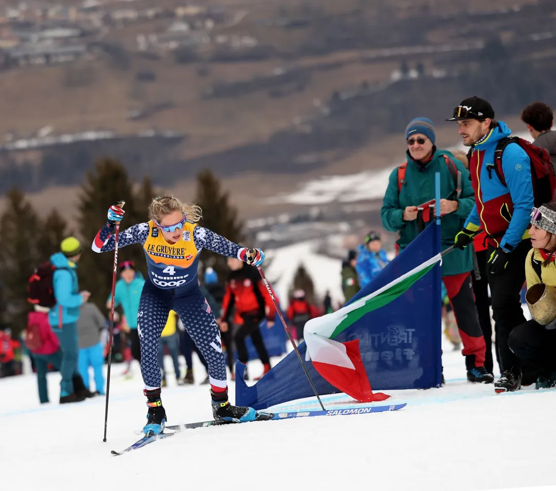 Diggins mette la 'quarta' nella 10 km TL di Les Rousses: trionfo davanti a Carl e Slind