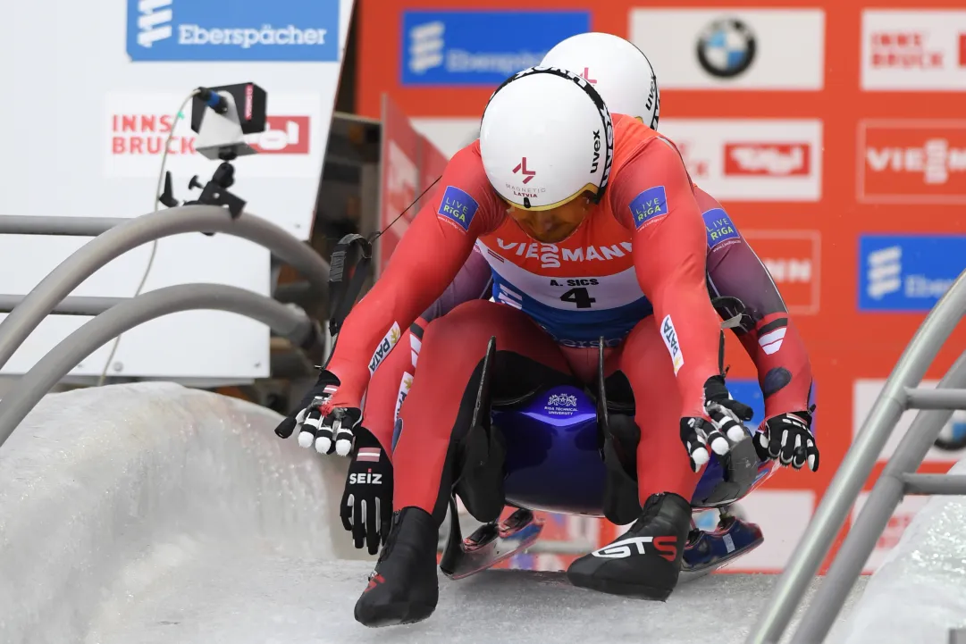 Slittino: Ivanova soffia a Geisneberger il 50° successo in Coppa del Mondo! I fratelli Sics trionfano sul circuito di casa