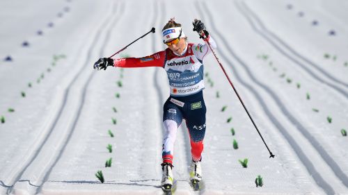 Therese Johaug completa la festa norvegese a Davos: sua la 10 km in skating!