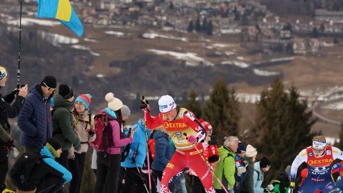 In Engadina arriva il bis di Klaebo: vittoria nella mass start 20 km TL, per un podio tutto norge. Lontani gli azzurri