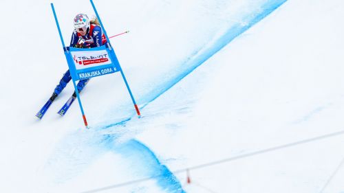 Capolavoro di Gisin nella prima manche sulla 'Erta', poi Shiffrin e Brignone. Bassino oltre il secondo di distacco