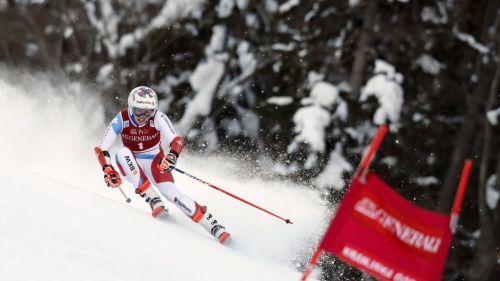 Clément Noel si sblocca a Flachau: prima vittoria stagionale nel giorno del disastro azzurro