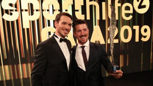 Sportivo dell'anno in Austria, vince ancora Marcel Hirscher: a premiarlo l'amico Felix Neureuther...