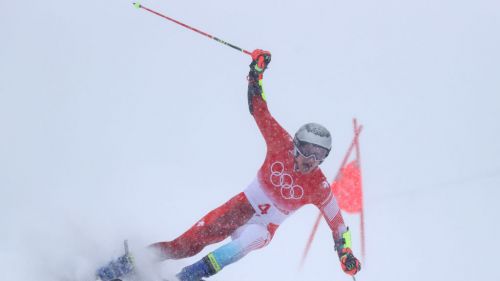 Meravigliosa rimonta d'oro di Zan Kranjec: il titolo olimpico di gigante è sloveno, fuori De Aliprandini