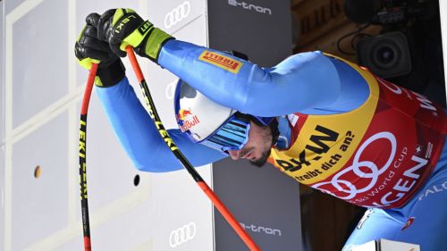 Vlhova vince il duello con Shiffrin anche nella 'night race' di Schladming, è sua la coppa di slalom