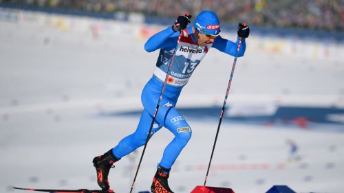 Alexander Bolshunov fa nove in Coppa del Mondo: trionfo nella 15 km in Engadina davanti ai norvegesi