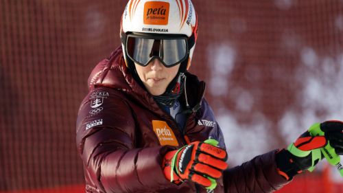 Shiffrin fa un altro sport nella 1^ manche di Are: oltre un secondo su Brignone, poi le altre