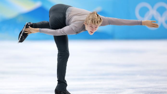 Un brillante Daniel Grassl è 4° dopo lo short program olimpico: Malinin precede Kagiyama e Siao Him Fa