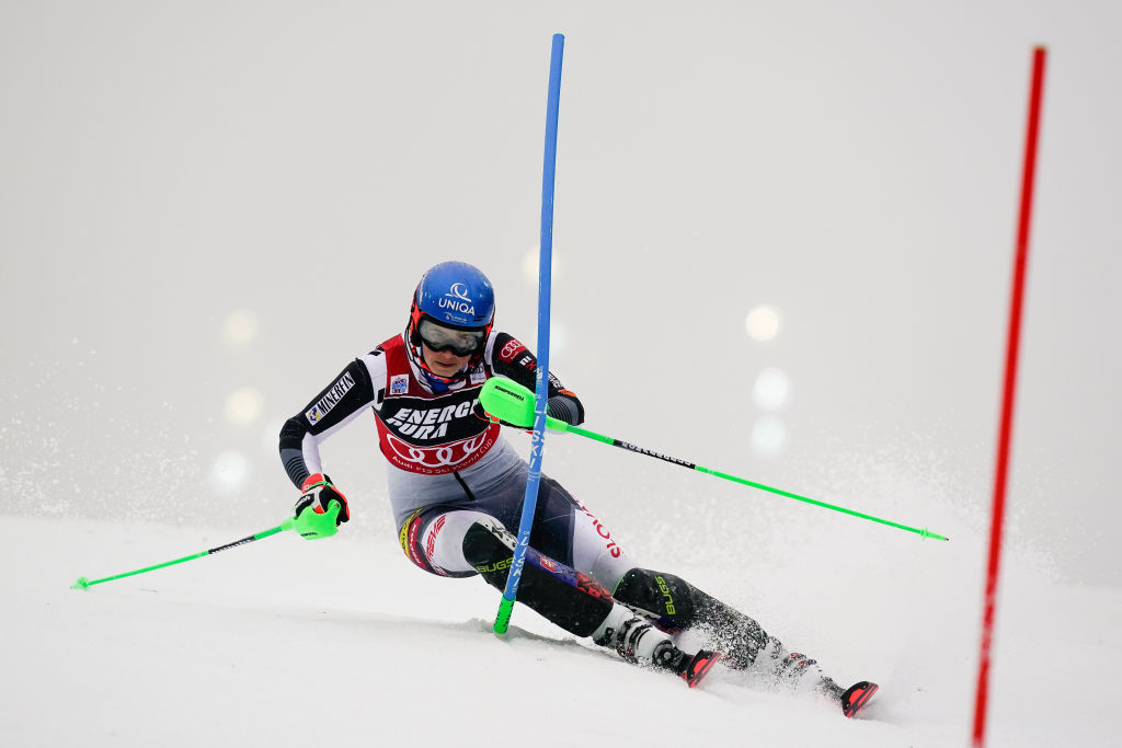 Vlhova torna a comandare in slalom, ma in 4 decimi ci sono le grandi rivali. A Zagabria è battaglia