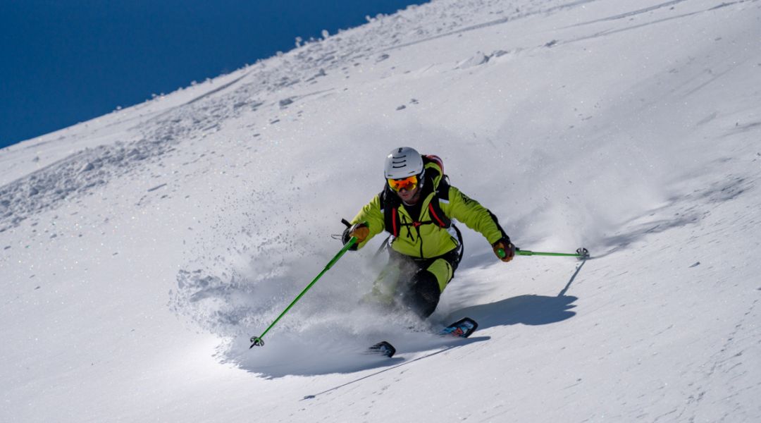 Matteo Lobrano al test di Atomic Bent 100 (2025)