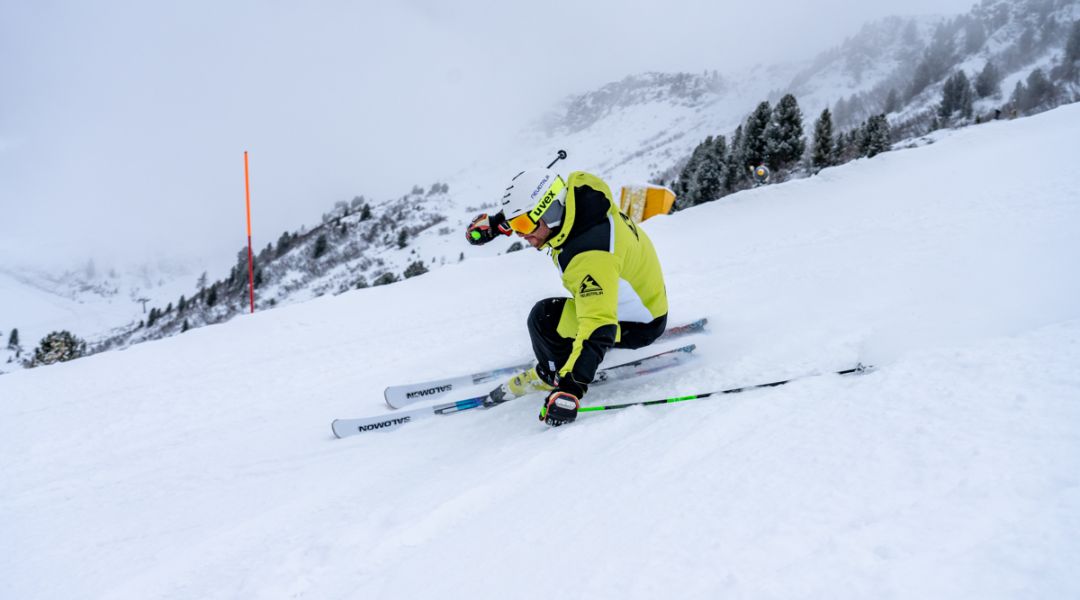 Simon Utini al test di Salomon Addikt (2025)