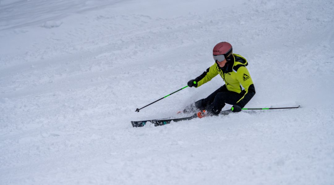 Valeria Poncet al test di Volkl Flair SC Carbon (2024)