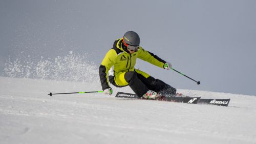 Dolomiti Superski adotta il progetto Recycle Your Boots di Tecnica Group per il riciclo degli scarponi da sci.