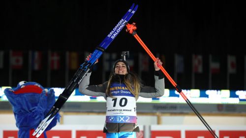 Justine Braisaz all'attacco di Tandrevold per la Coppa del Mondo, Vittozzi ci prova: alle 17.00 il via dell'Inseguimento