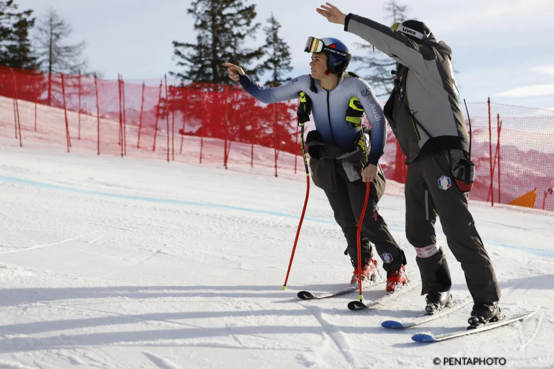 Ancora sole e caldo, alle 11.15 si parte a Saalbach con la discesa