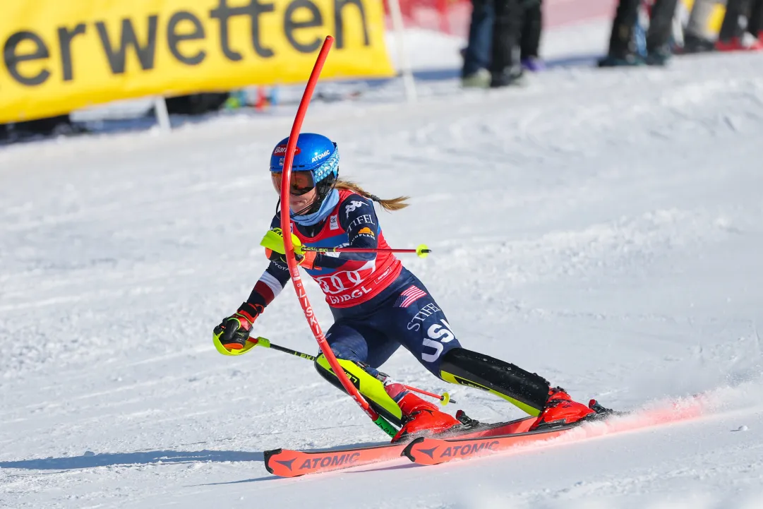 Shiffrin non sbaglia nulla, mezzo secondo su Liensberger che è l'unica a tenere il passo nella 1^ manche di Gurgl