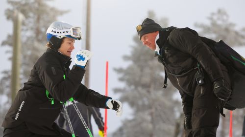 Quota 100 a... meno 2 per una Shiffrin impareggiabile: 'Gara tosta e divertente, sul nome della renna...'