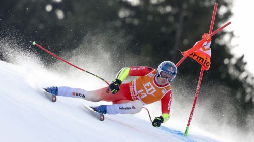 Salto con gli sci: Nika Prevc non si ferma più, la slovena domina Gara-2 a Villach e allunga in Coppa del Mondo