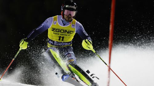 Solo Vinatzer tiene in piedi l'Italslalom: 'Si può ancora fare'. Gross aprirà la 2^ manche