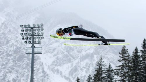 Jarl Magnus Riiber nella storia, è trionfo a Seefeld per il 70° sigillo in carriera, tra le donne vince ancora Hagen