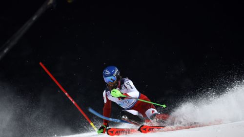 Solo Vinatzer tiene in piedi l'Italslalom: 'Si può ancora fare'. Gross aprirà la 2^ manche