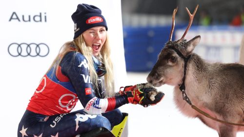 Quota 100 a... meno 2 per una Shiffrin impareggiabile: 'Gara tosta e divertente, sul nome della renna...'