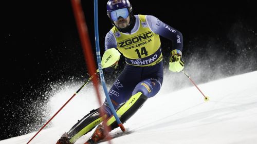 Solo Vinatzer tiene in piedi l'Italslalom: 'Si può ancora fare'. Gross aprirà la 2^ manche