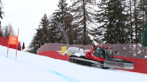 Brignone da pronostico nella 1^ manche del gigante tricolore, una splendida Collomb tiene il passo