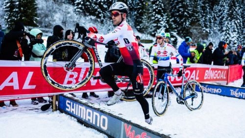 Trojena, il sogno Arabo delle olimpiadi invernali nel deserto, in bilico secondo il Financial Times.