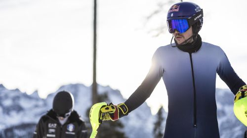 Allenamento di rifinitura a Campiglio, gli azzurri ci credono: dalle ore 18.30 l'estrazione dei pettorali