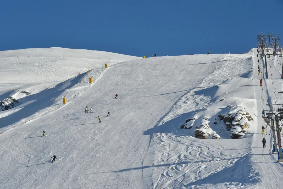 Sestrieres SpA, stagione invernale 2023/2024 con +11% ricavi da skipass e -1% primi ingressi