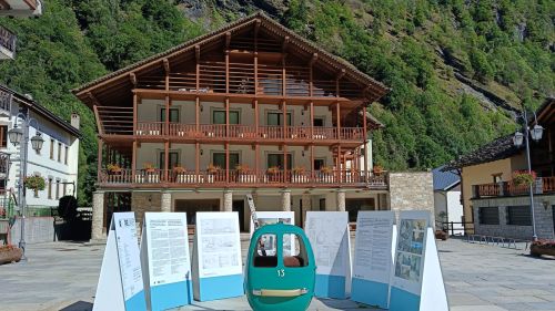 Alagna-Alpe di Mera, gli impianti sciistici della Valsesia tra passato e futuro con la mostra Ropelines