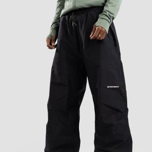 Prezzi Beyond medals park pants black